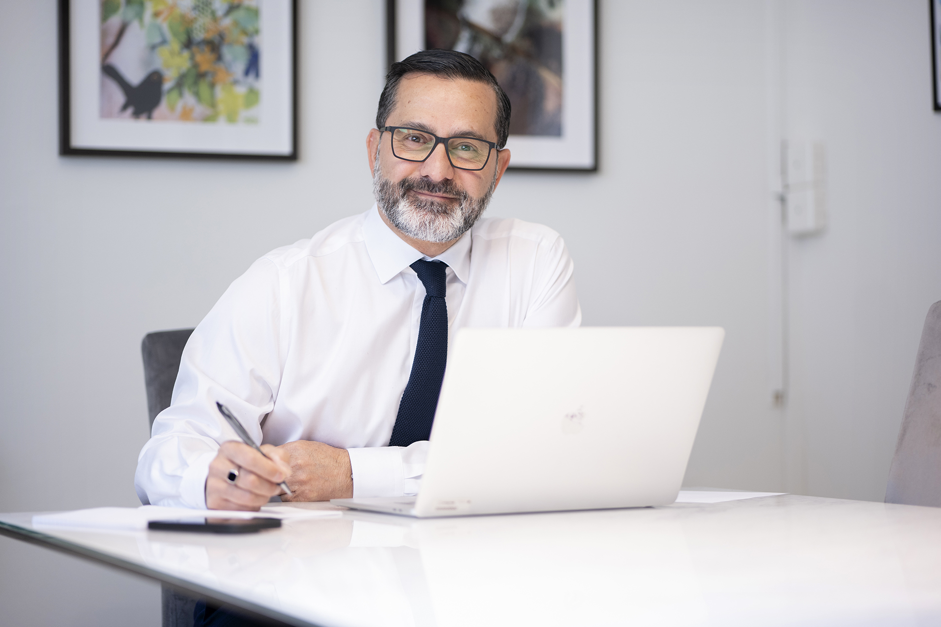 Ett välgenomtänkt CV – dörren till din första intervju!